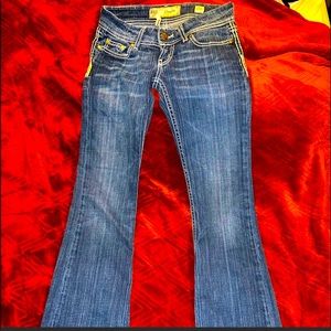Low rise bootcut jeans